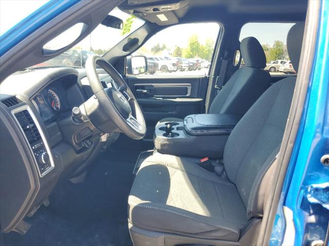 2024 Ram 1500 Classic Warlock Crew Cab 4x4 5'7" Box