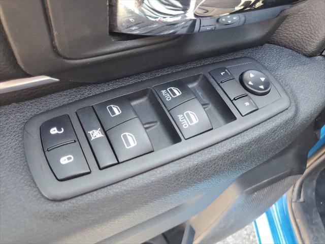 2024 Ram 1500 Classic Warlock Crew Cab 4x4 5'7" Box