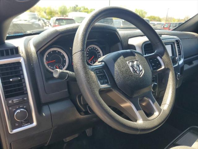 2024 Ram 1500 Classic Warlock Crew Cab 4x4 5'7" Box