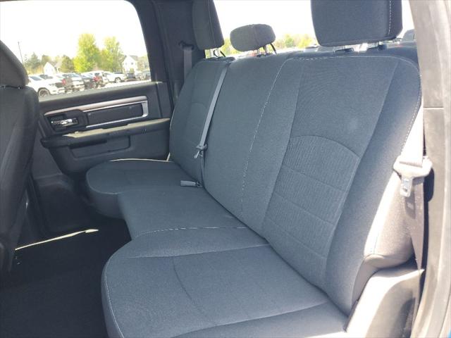 2024 Ram 1500 Classic Warlock Crew Cab 4x4 5'7" Box