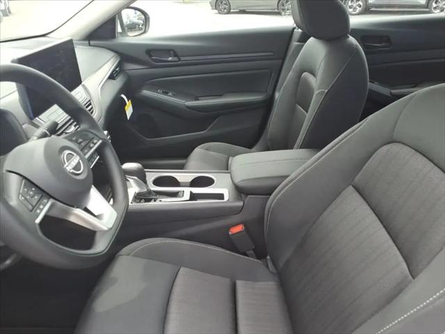 2026 Nissan Altima SV FWD