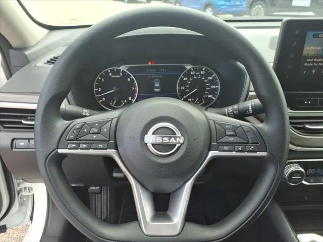 2026 Nissan Altima SV FWD