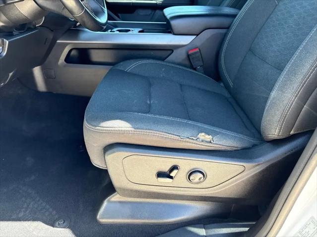 2025 Ram 1500 Big Horn Crew Cab 4x4 5'7" Box
