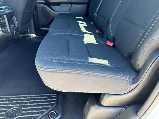 2025 Ram 1500 Big Horn Crew Cab 4x4 5'7" Box