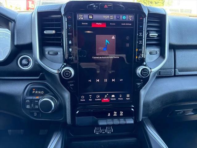 2025 Ram 1500 Big Horn Crew Cab 4x4 5'7" Box
