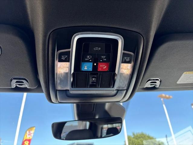 2025 Ram 1500 Big Horn Crew Cab 4x4 5'7" Box