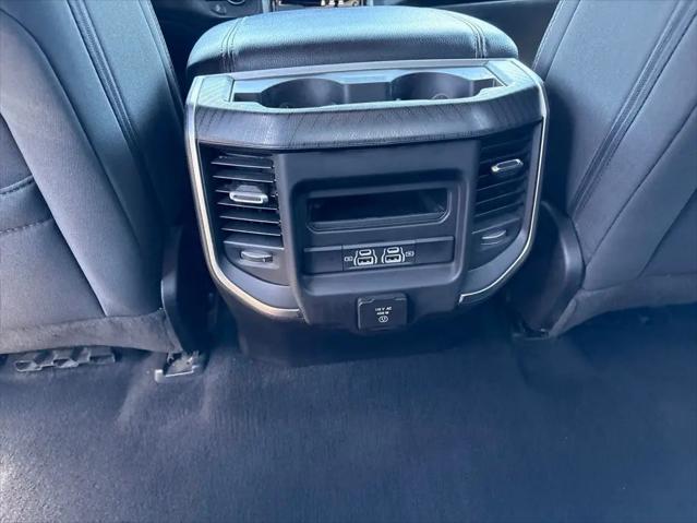 2025 Ram 1500 Big Horn Crew Cab 4x4 5'7" Box