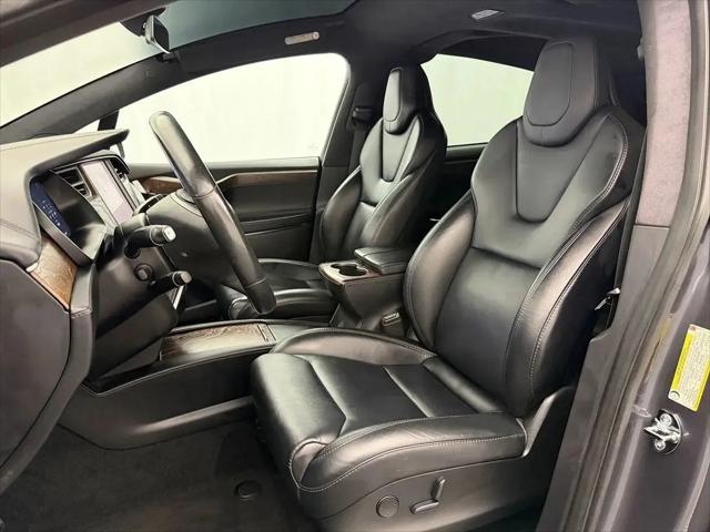 2019 Tesla Model X Standard Range