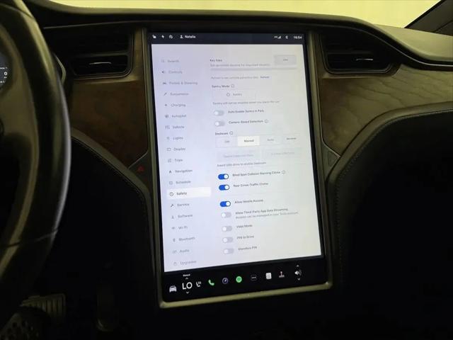2019 Tesla Model X Standard Range