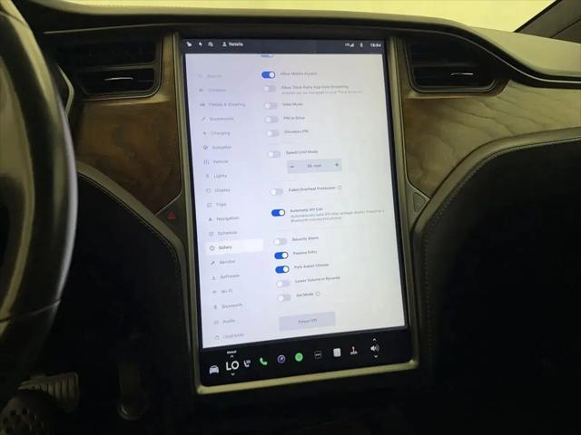 2019 Tesla Model X Standard Range