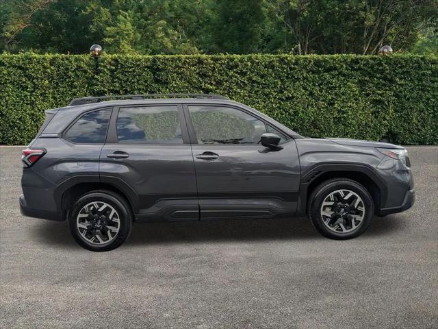 2025 Subaru Forester Base