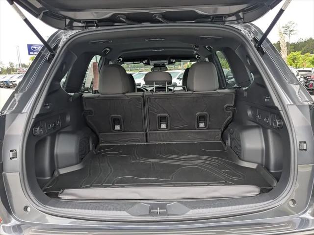 2025 Subaru Forester Base