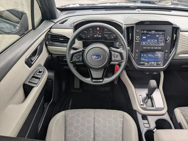 2025 Subaru Forester Base