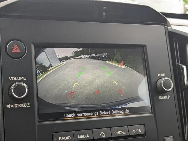 2025 Subaru Forester Base