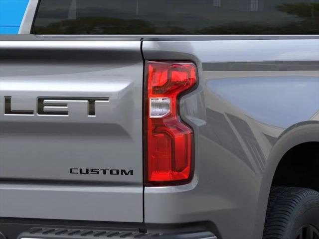 2026 Chevrolet Silverado 1500 2WD Double Cab Standard Bed Custom