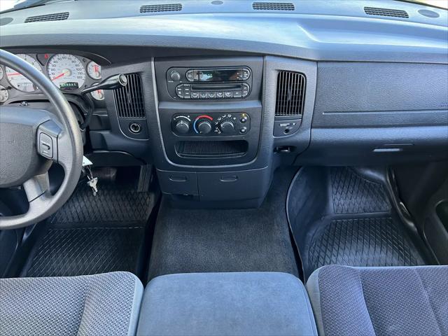 2005 Dodge Ram 1500 SLT/Laramie
