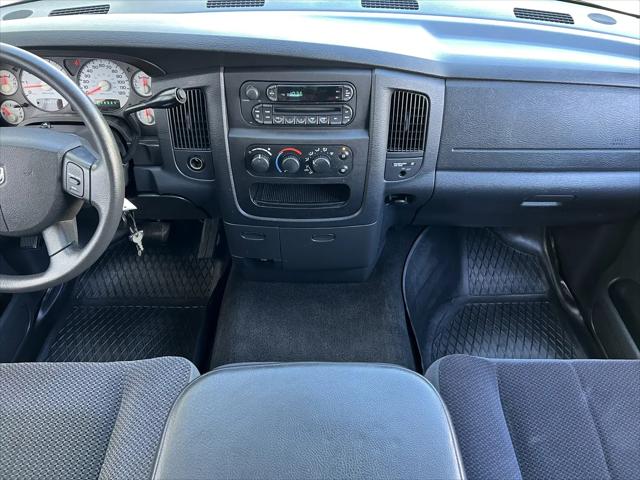 2005 Dodge Ram 1500 SLT/Laramie