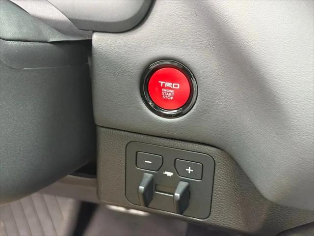 2026 Toyota Tundra Platinum CrewMax 5.5' Bed
