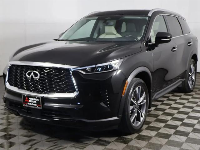 2023 INFINITI QX60 LUXE AWD