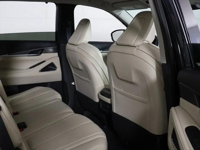 2023 INFINITI QX60 LUXE AWD