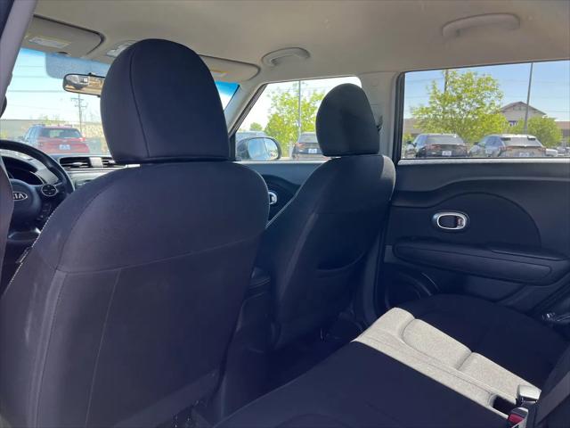 2016 Kia Soul +