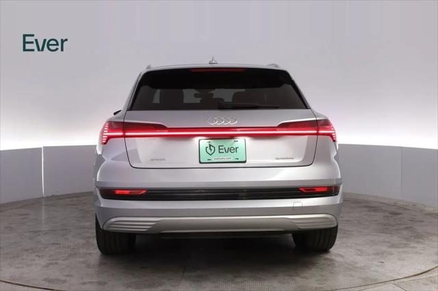 2023 Audi e-tron Premium Plus quattro