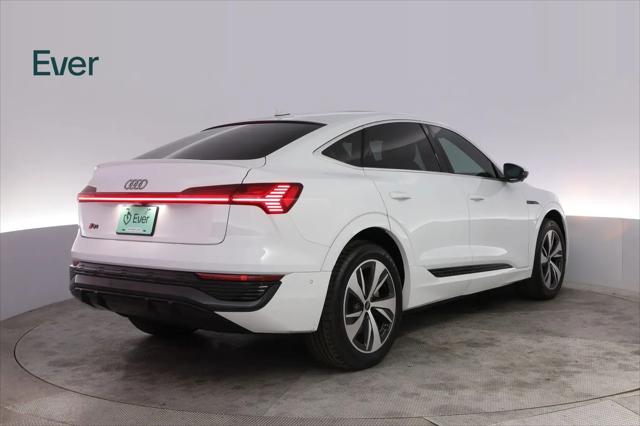 2024 Audi e-tron S line Premium Plus quattro