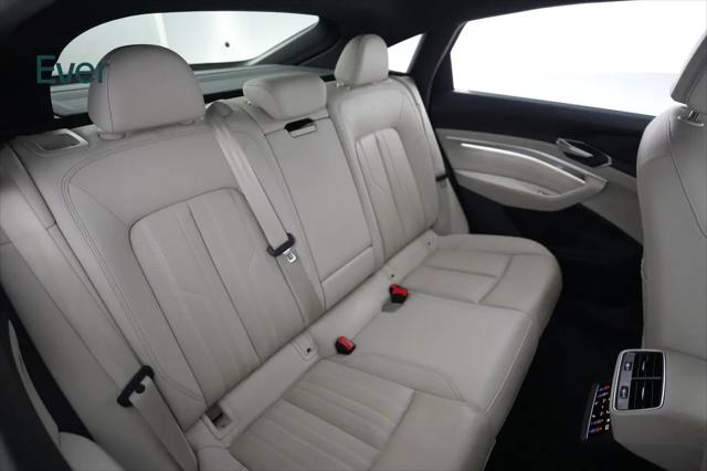 2024 Audi e-tron S line Premium Plus quattro