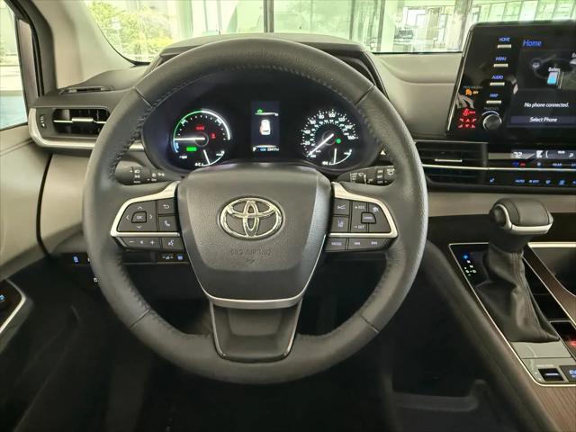2023 Toyota Sienna XLE
