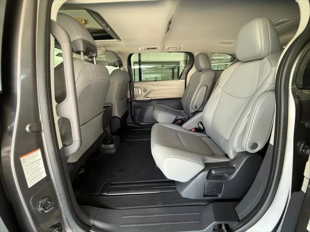 2023 Toyota Sienna XLE