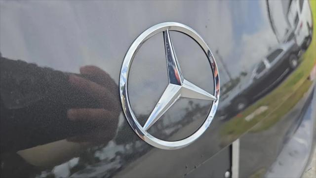 2026 Mercedes-Benz C-CLASS C 300 C 300