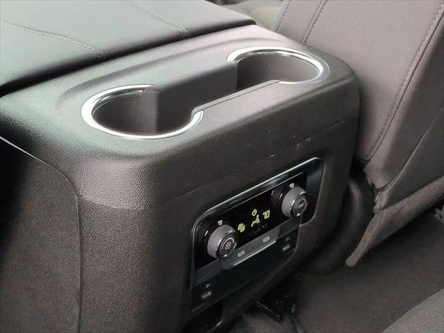 2026 Chevrolet Suburban LS, 4WD