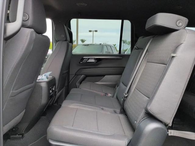 2026 Chevrolet Suburban LS, 4WD