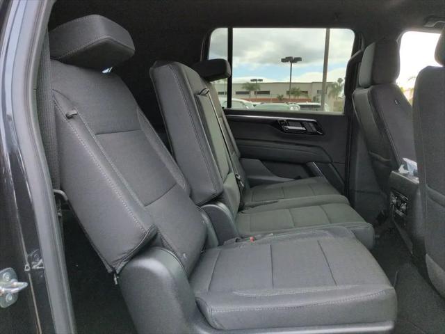 2026 Chevrolet Suburban LS, 4WD