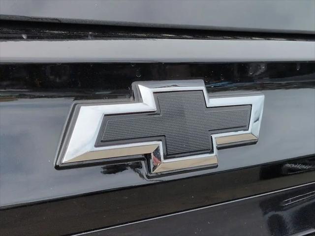 2026 Chevrolet Suburban LS, 4WD