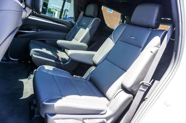 2025 Cadillac Escalade Sport
