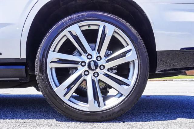 2025 Cadillac Escalade Sport
