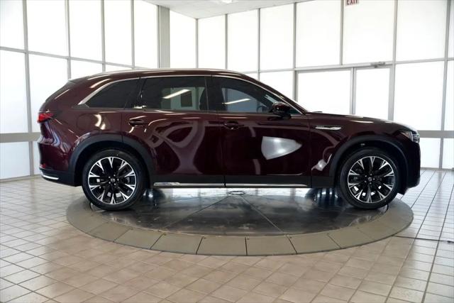 2024 Mazda X-90 Premium Plus