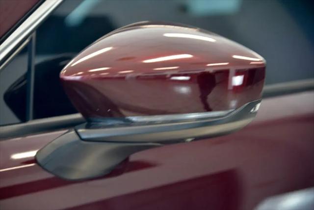 2024 Mazda X-90 Premium Plus
