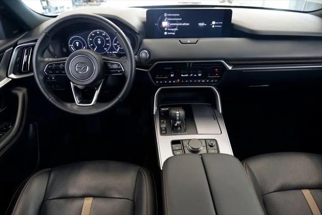2024 Mazda X-90 Premium Plus