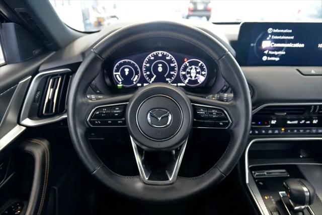 2024 Mazda X-90 Premium Plus