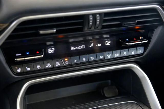 2024 Mazda X-90 Premium Plus
