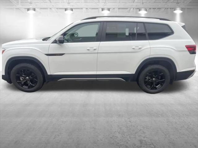 2024 Volkswagen Atlas 2.0T Peak Edition SE w/Technology
