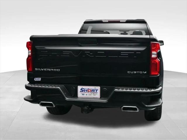 2020 Chevrolet Silverado 1500 2WD Crew Cab Short Bed Custom