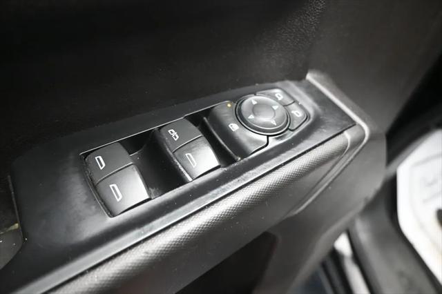 2020 Chevrolet Silverado 1500 2WD Crew Cab Short Bed Custom