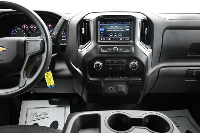 2020 Chevrolet Silverado 1500 2WD Crew Cab Short Bed Custom