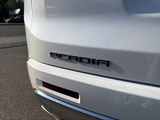 2017 GMC Acadia Denali