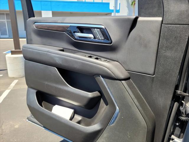 2025 Chevrolet Tahoe 4WD LT