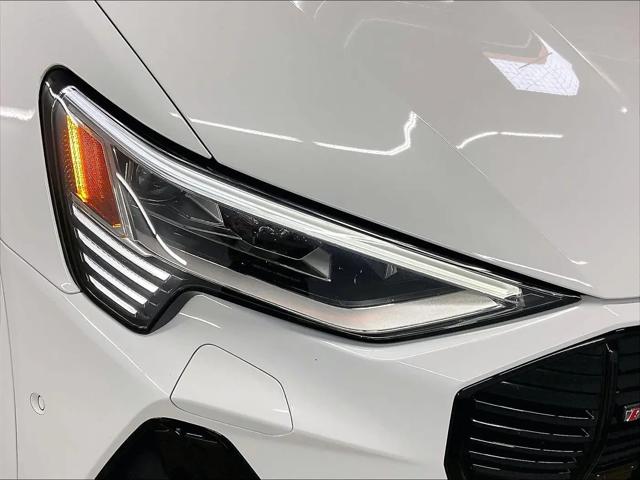2023 Audi e-tron Premiumwe
