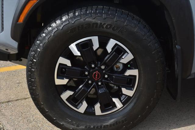 2024 Nissan Frontier Crew Cab PRO-4X 4x4